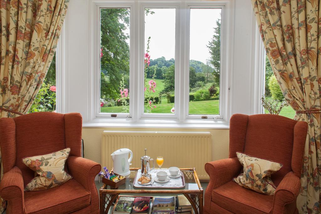 Langrish House Bed & Breakfast Petersfield Room photo